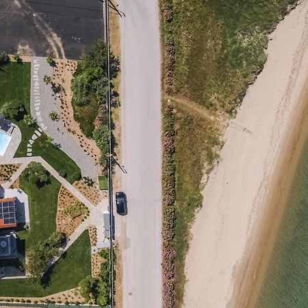 Electra Beachfront Suites, Nea Irakleia Kültér fotó