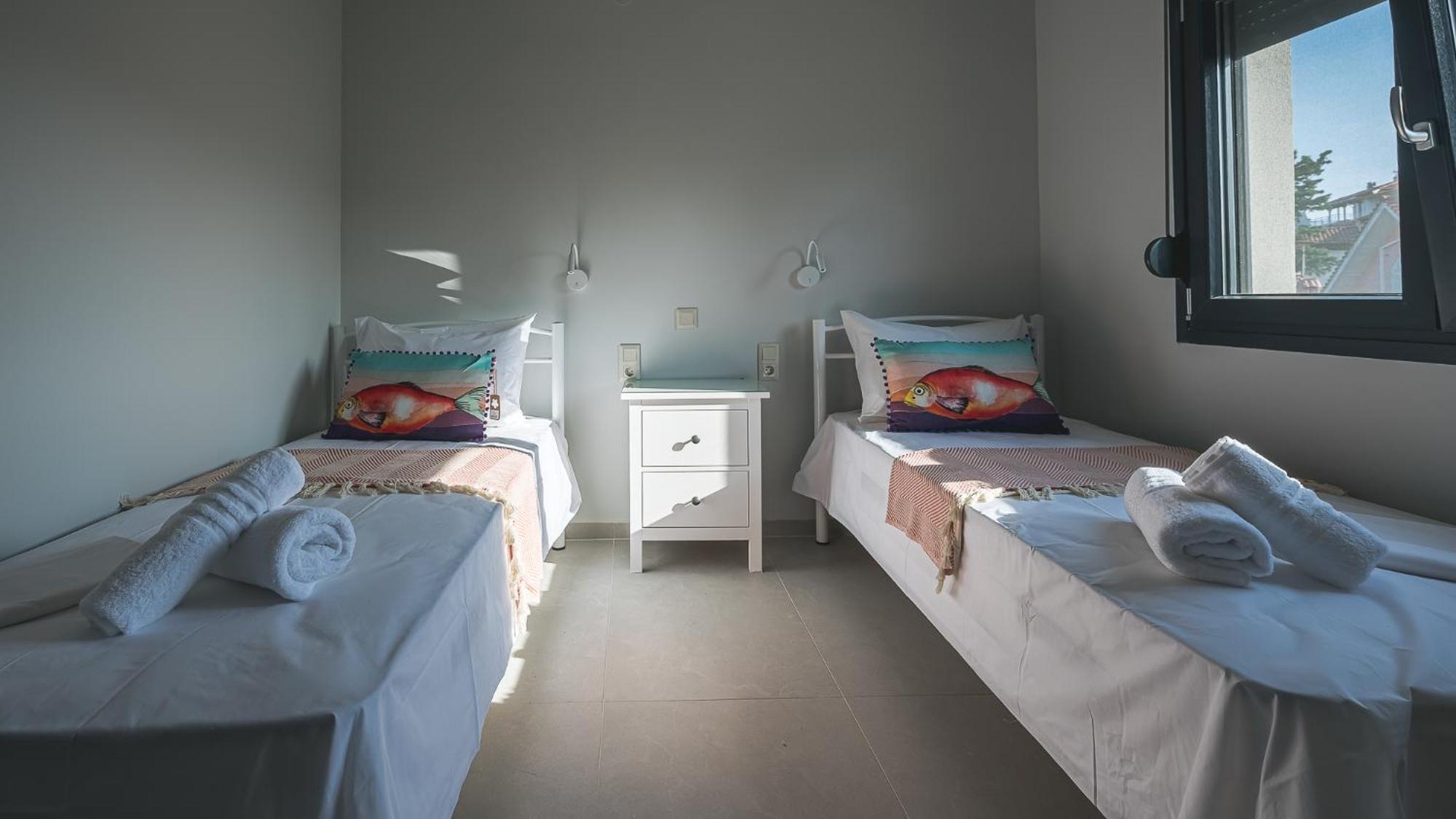 Electra Beachfront Suites, Nea Irakleia Kültér fotó