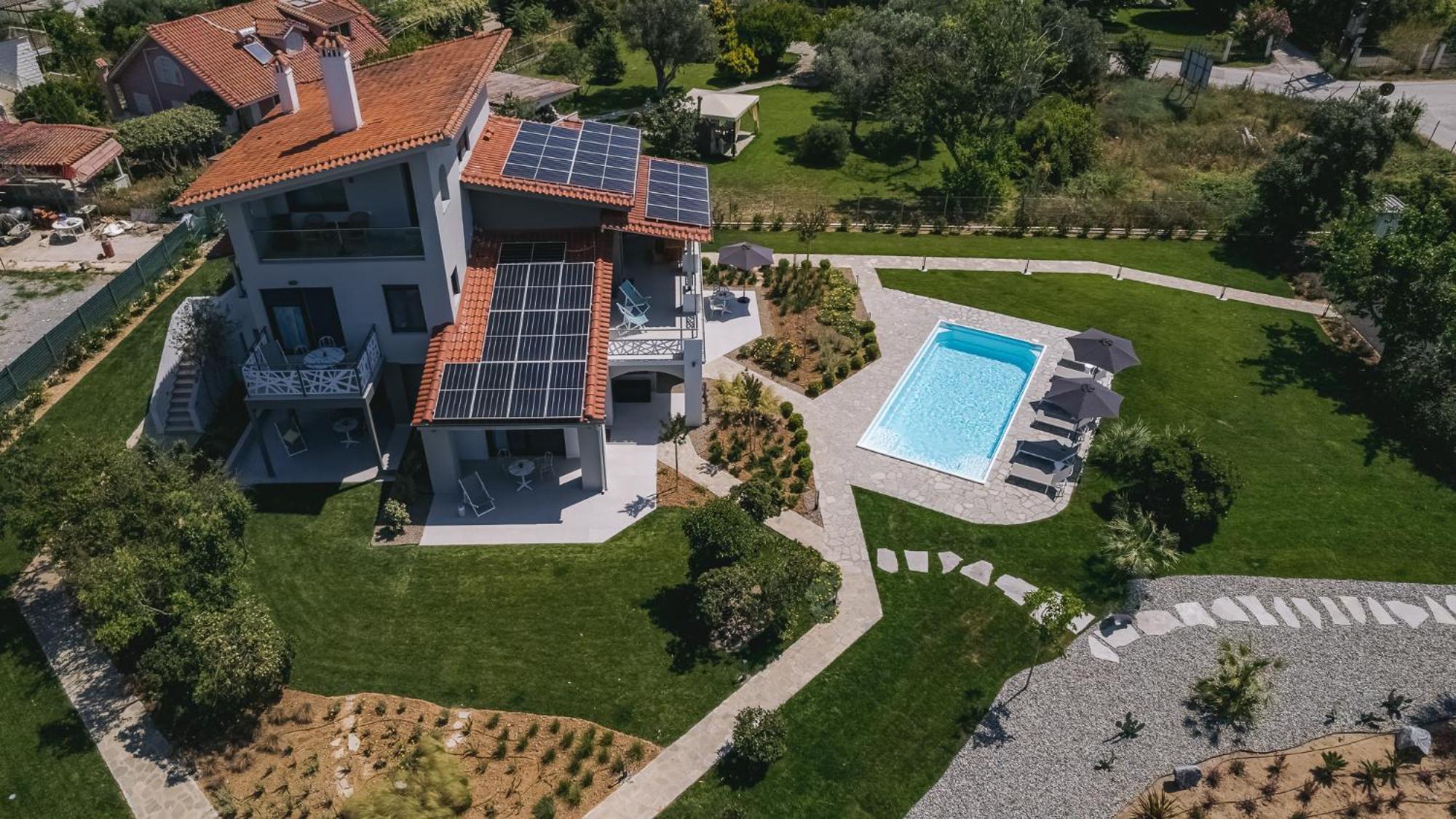 Electra Beachfront Suites, Nea Irakleia Kültér fotó